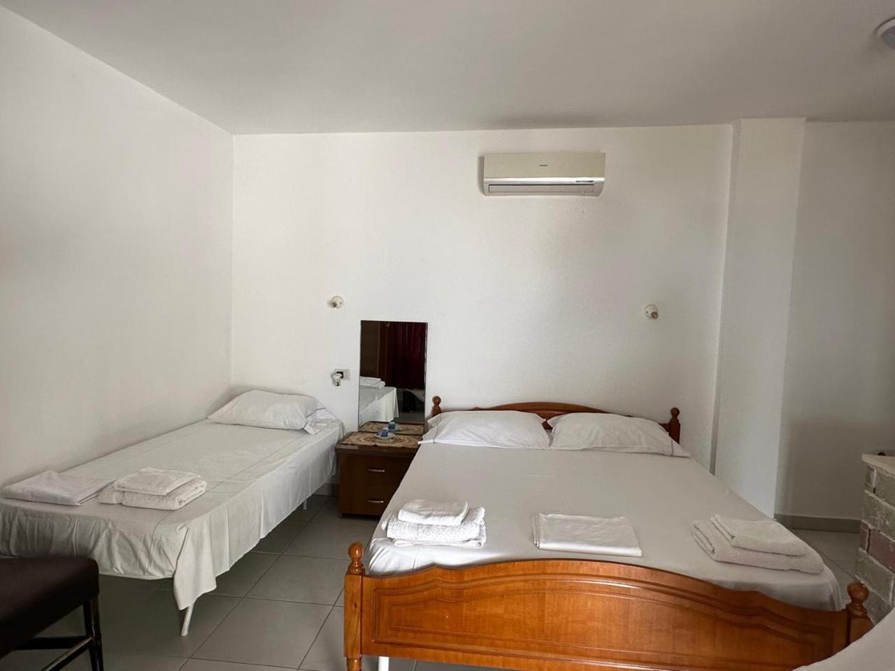 Mario Aparthotel Radhimë