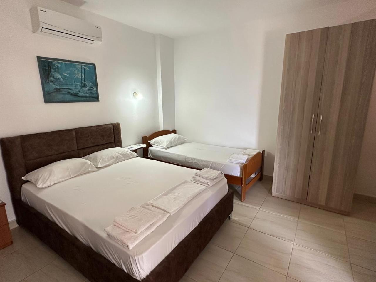 Aparthotel Mario Radhimë